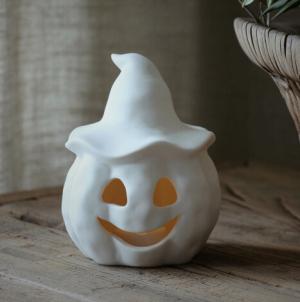 *FÖRBOKAS* Happy Pumpkin m hatt, ljuslykta 2025 - Majas lyktor/ Barncancerfonden